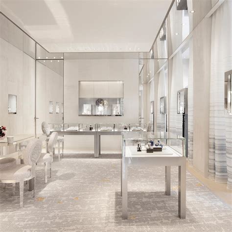 dior avenue montaigne|dior showroom interior.